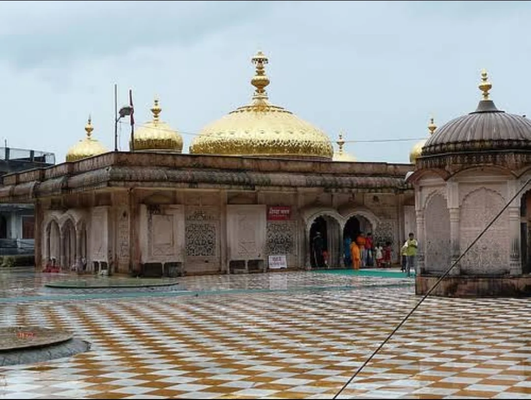 Shri Jwalamukhi Mata Shaktipeeth ji Temple thumb 5